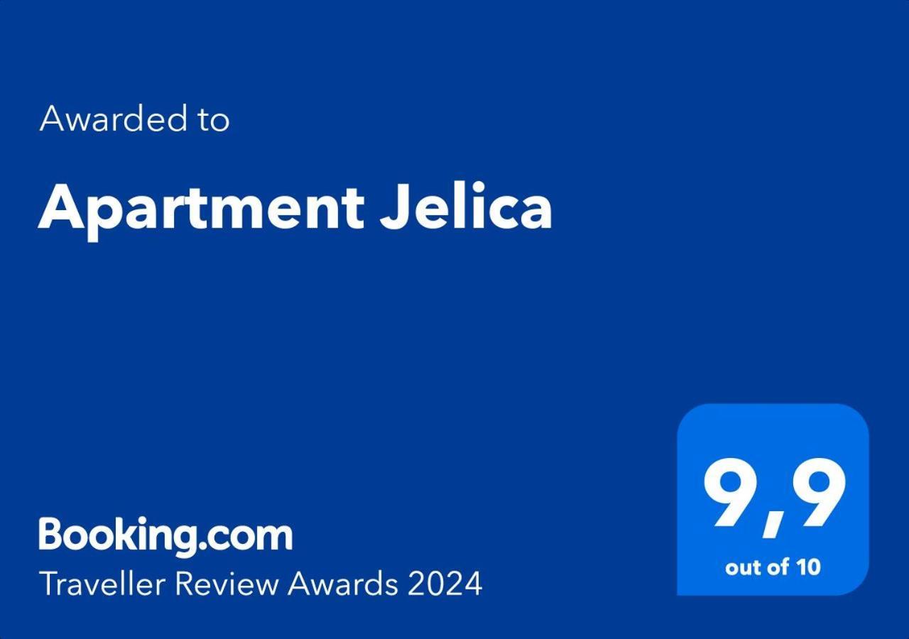 Apartments Jelena Supetar - Four Apartments - A Small House With A Private Yard - Two-Room Apartment With A Sea View - Studio Apartment - Two-Room Apartment With Garden View- Free Parking Extérieur photo