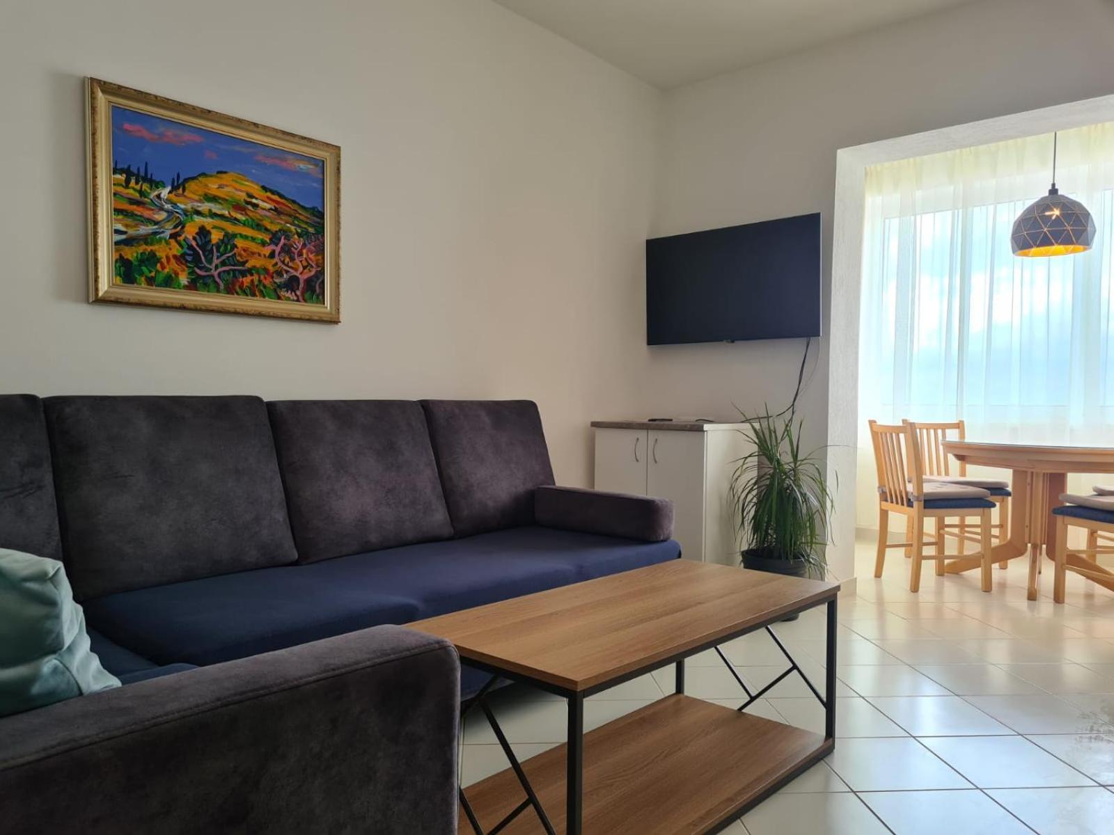 Apartments Jelena Supetar - Four Apartments - A Small House With A Private Yard - Two-Room Apartment With A Sea View - Studio Apartment - Two-Room Apartment With Garden View- Free Parking Extérieur photo